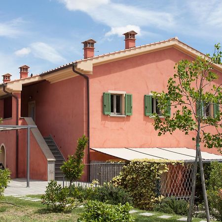 Agriturismo Bio Podere Doganelle Giuncarico Exterior foto