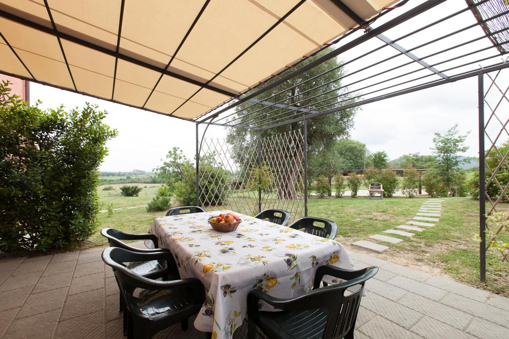 Agriturismo Bio Podere Doganelle Giuncarico Exterior foto