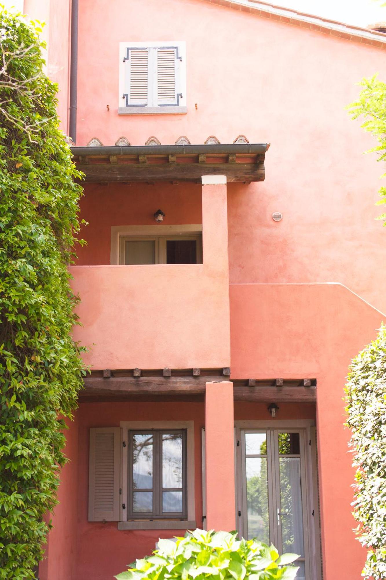 Agriturismo Bio Podere Doganelle Giuncarico Exterior foto
